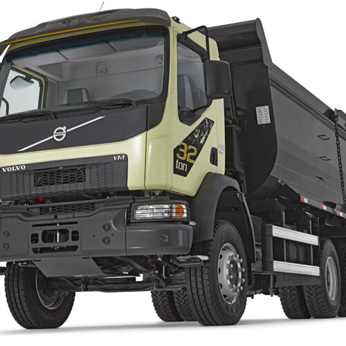 Volvo VM - VM com PBT (Peso Bruto Total) de 32 toneladas 
