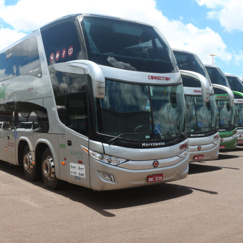 Volvo Bus - B450R com 15 metros 