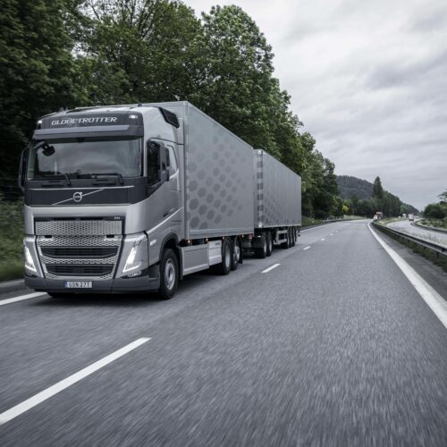 Novo Volvo FH europeu 