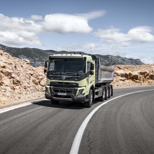 Novo Volvo FMX europeu 