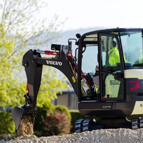 Volvo CE - Escavadeira elétrica EX2 