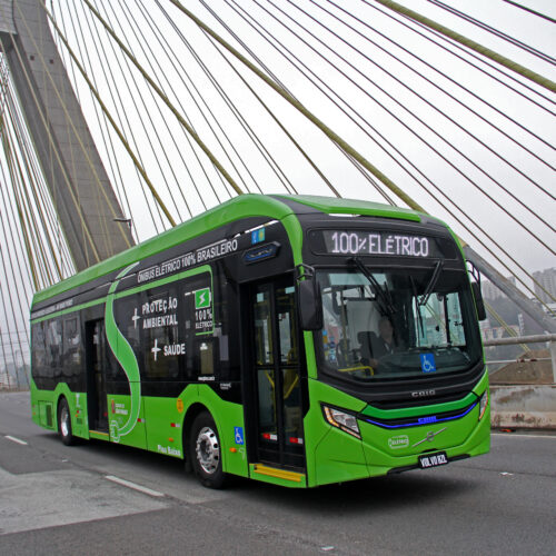 Volvo segue com as demonstrações de seu ônibus 100% Elétrico em metrópoles do Brasil e América Latina 