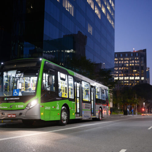 Volvo Bus - Volvo B250R 