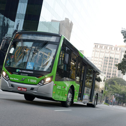 Volvo Bus - Volvo B250R 