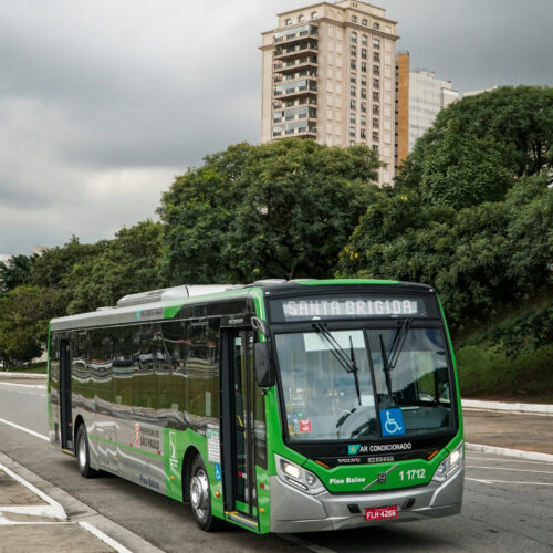 Santa Brígida renova frota com 120 ônibus Volvo 