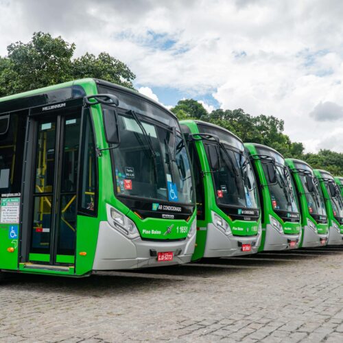 Santa Brígida renova frota com 120 ônibus Volvo 