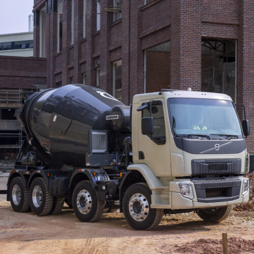 Volvo traz novidades para o setor de construção, com um caminhão ainda mais leve e eficaz 